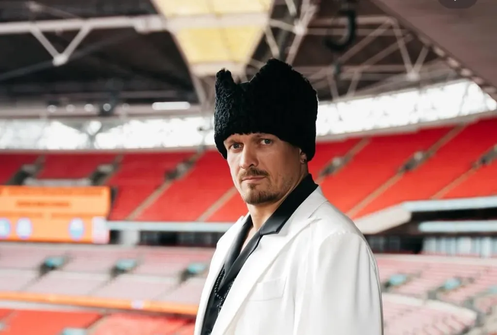 Олександр Усик увійшов до топ-10 найбагатших боксерів світу