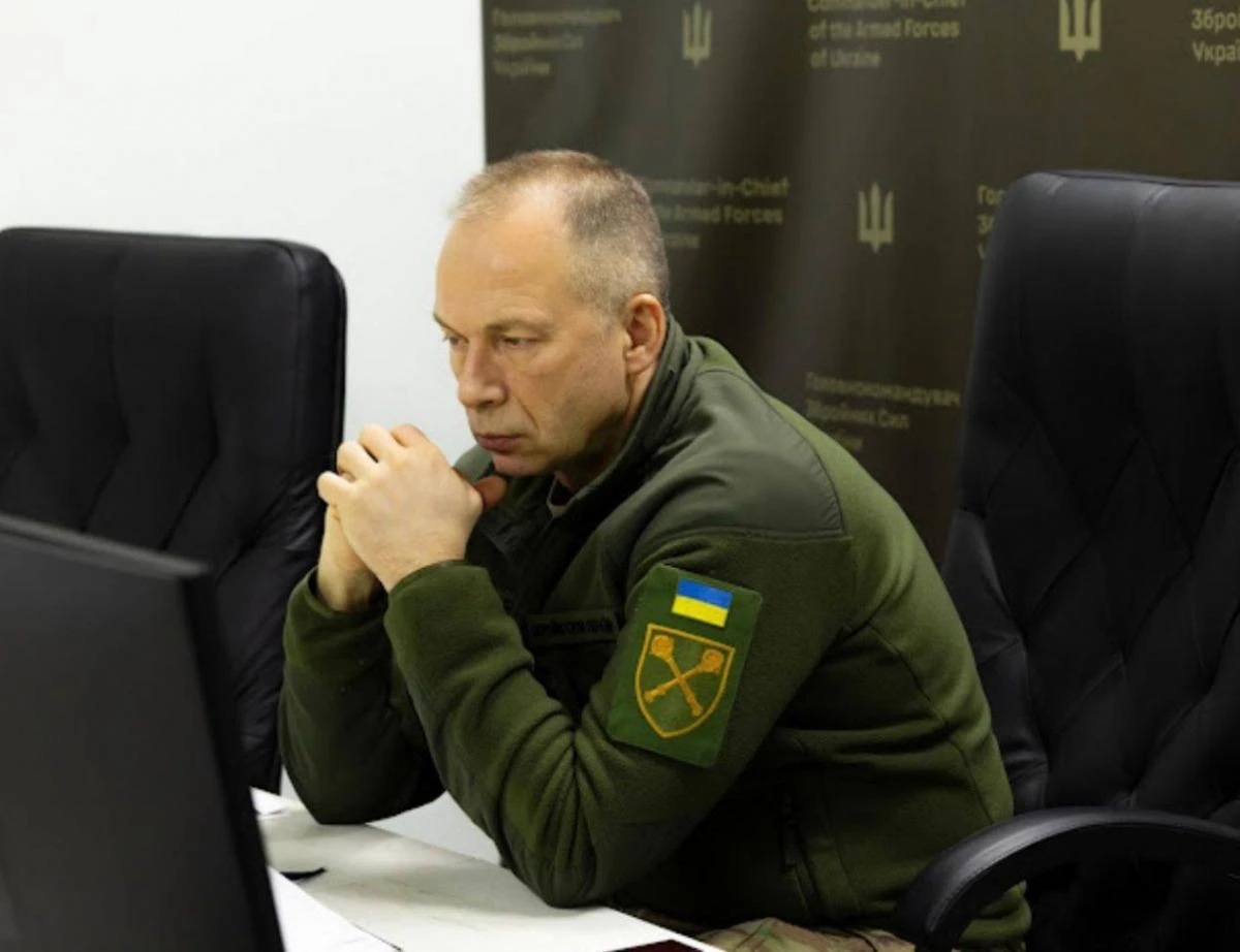 Сирський пояснив, як ворог міг дізнатися про місце збору військових перед ударом