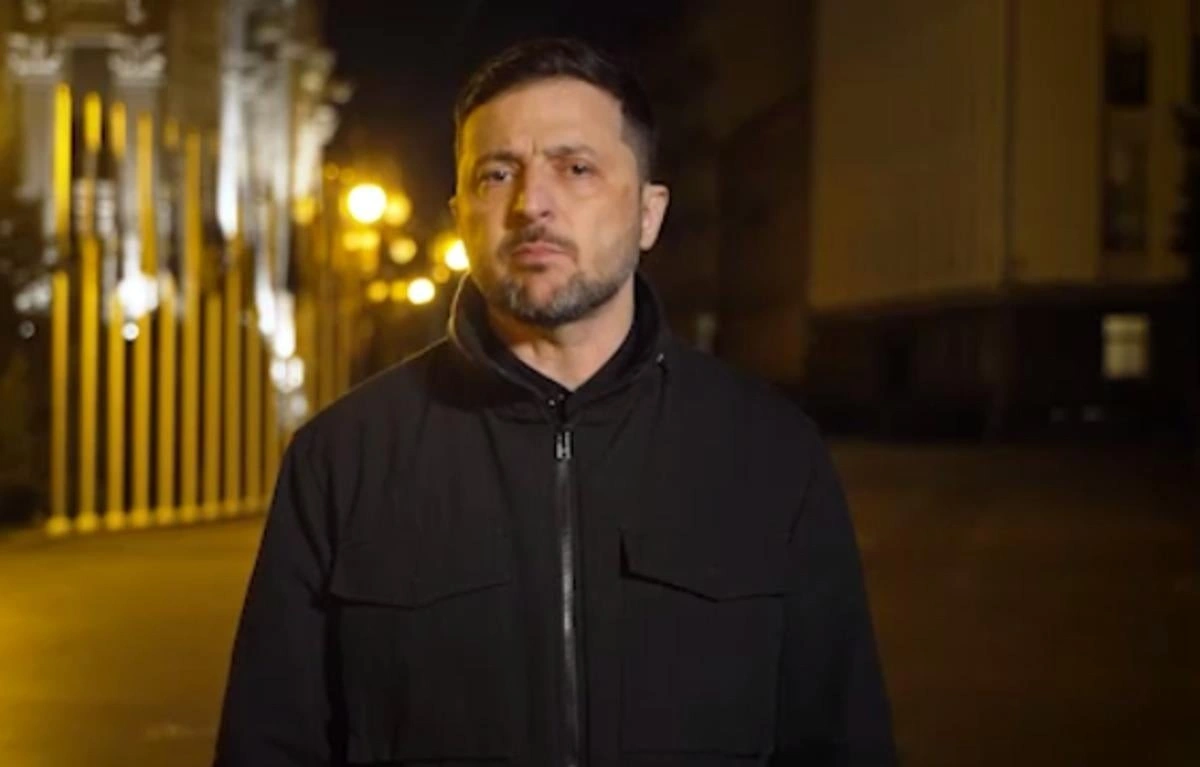 Зеленський про оновлений «мирний план»: чутливі питання він обговорюватиме особисто з Трампом