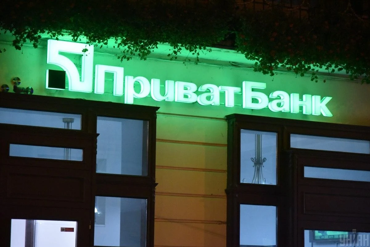 «Процедури важливіші за людину»: у Києві військовому з ампутаціями не видали картку в банку