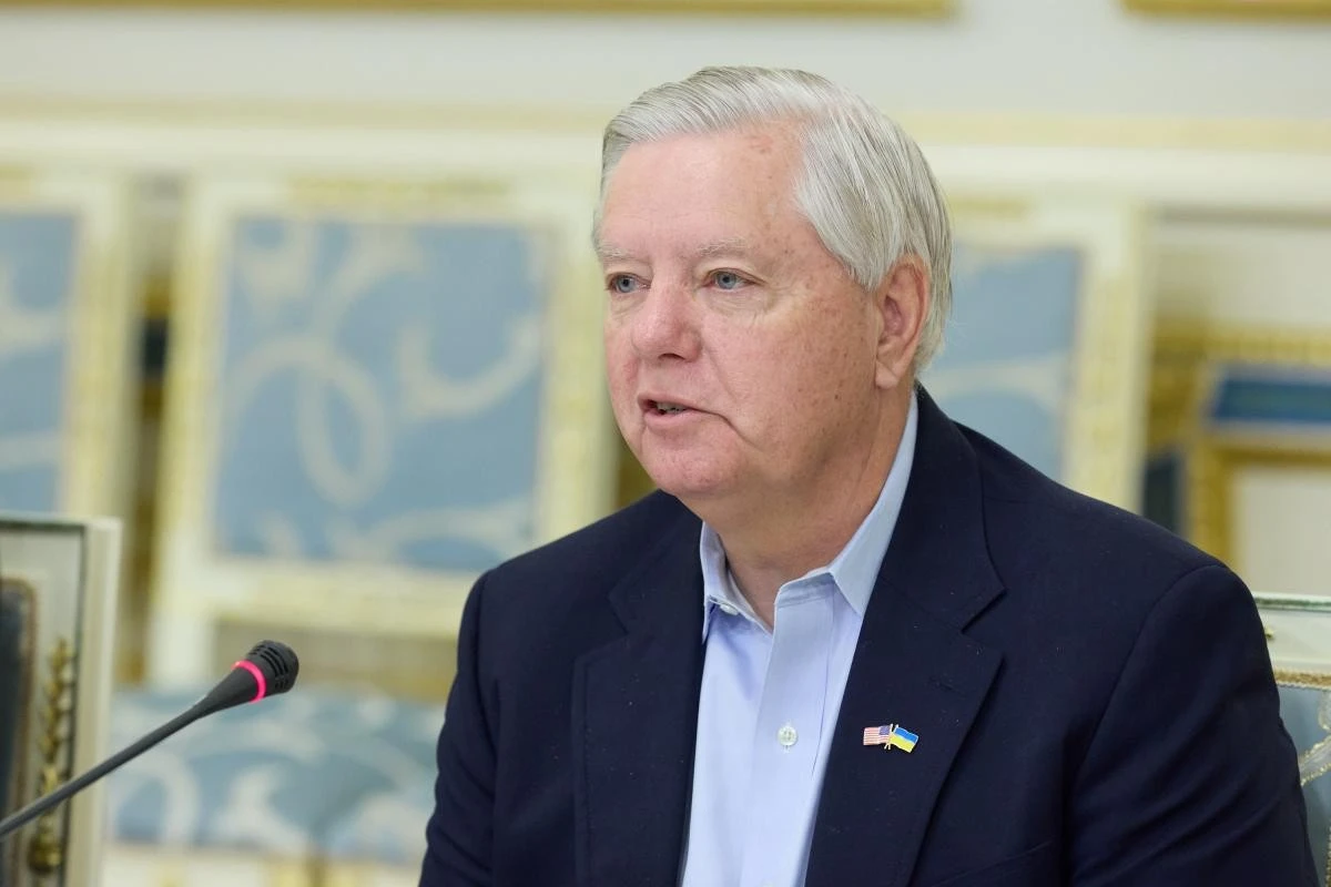 Грем застеріг: без жорсткішого тиску Путін не зупиниться на Донбасі
