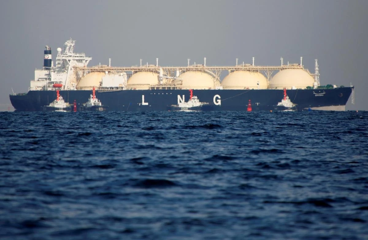 Дешевий газ попри санкції: Китай різко наростив закупівлі СПГ з Росії