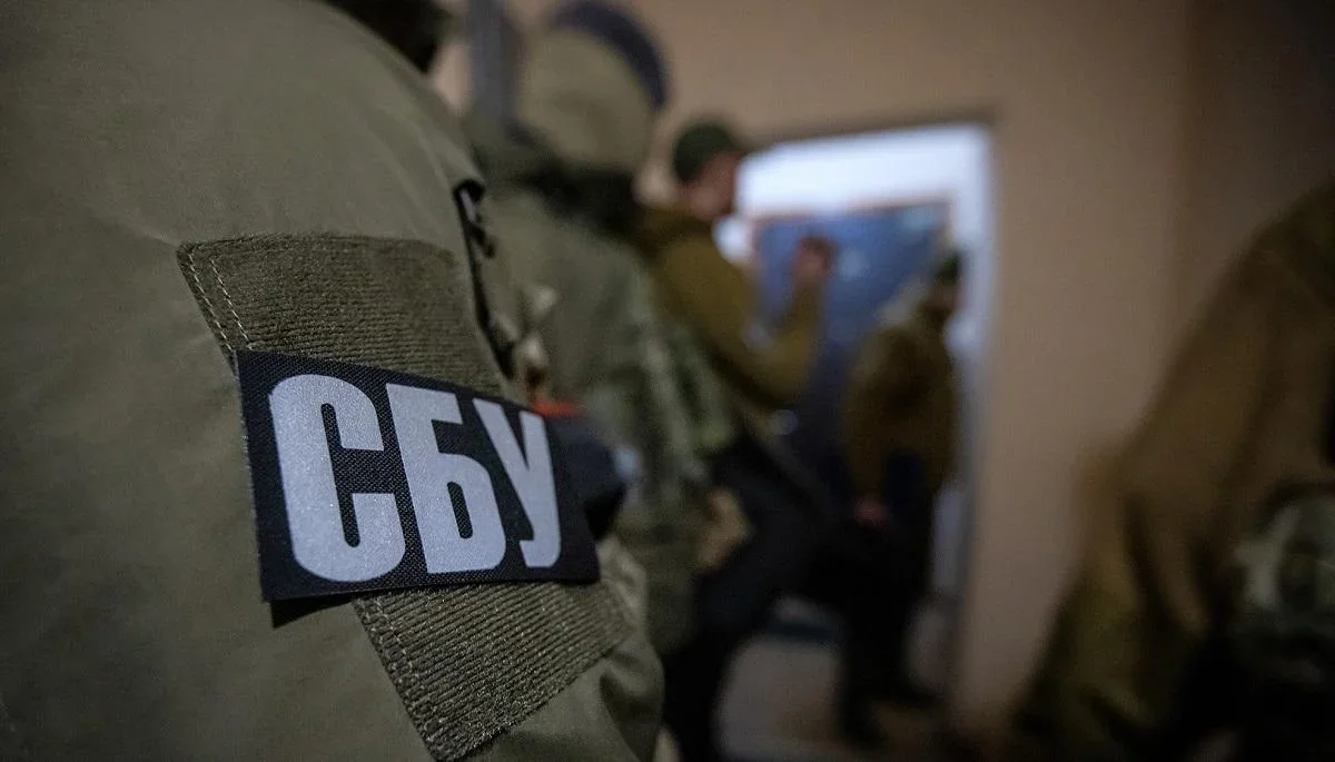 Правоохоронці проводять масштабні обшуки в системі ТЦК на Закарпатті