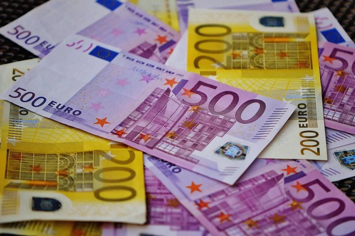 Європарламент прискорює кредитну підтримку України на €90 млрд