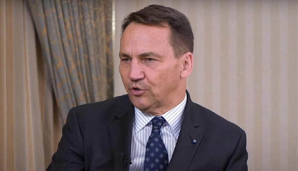 Сікорський про війну Росії проти України: вирішує не дипломатія, а витривалість
