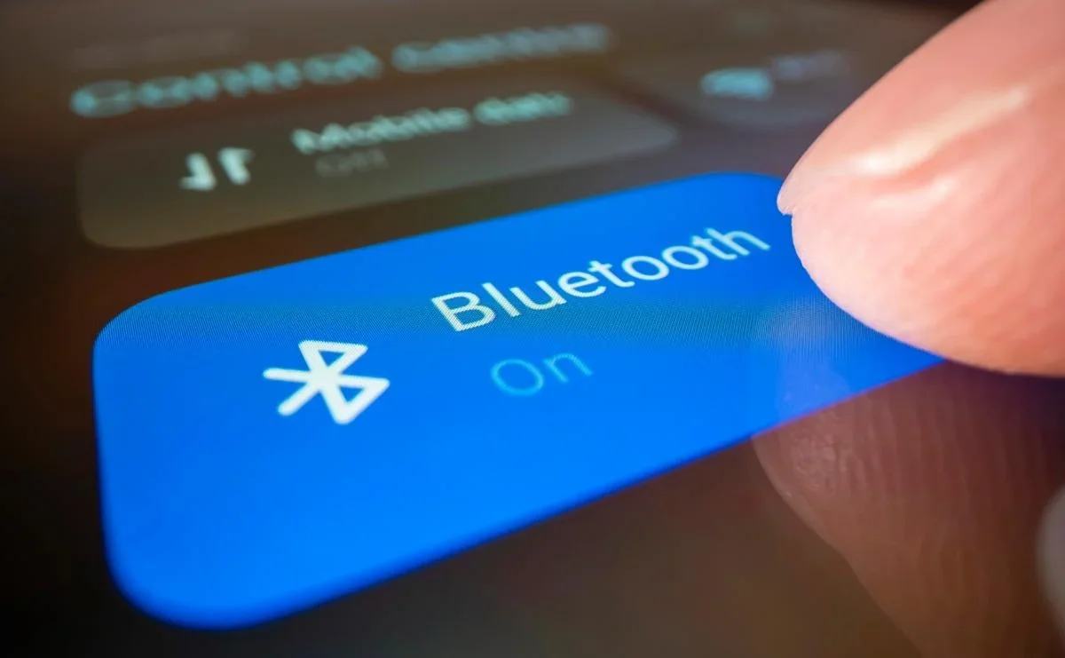 Спадщина вікінгів у вашому смартфоні: прихована історія назви та символу Bluetooth