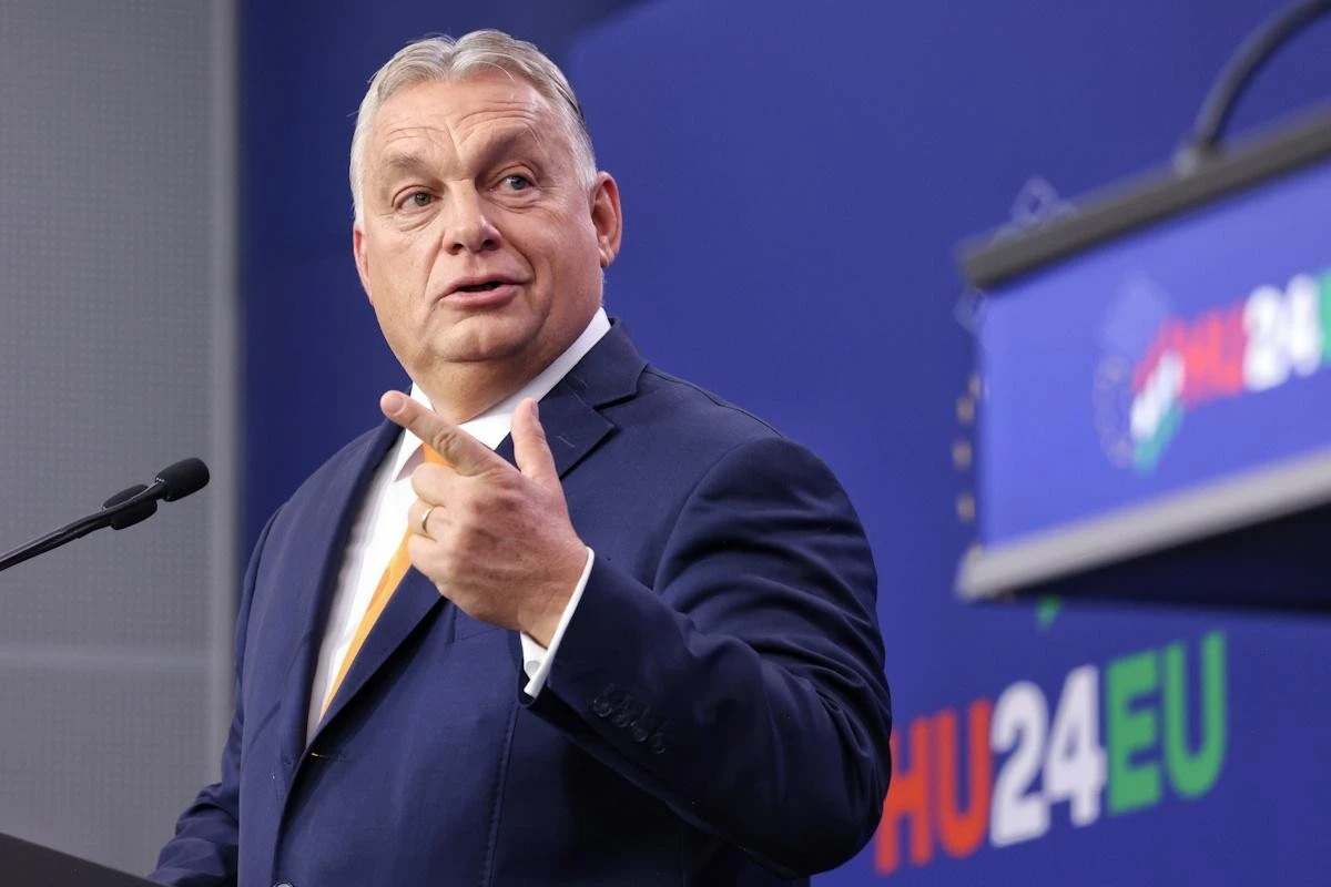 Енергетичний шантаж Будапешта: Угорщина погрожує припинити транзит газу в Україну з липня