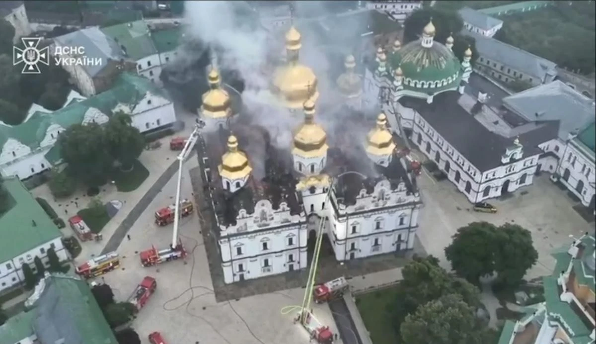 Загроза руйнування всесвітньої спадщини ЮНЕСКО: наслідки нічної атаки на Києво-Печерську лавру