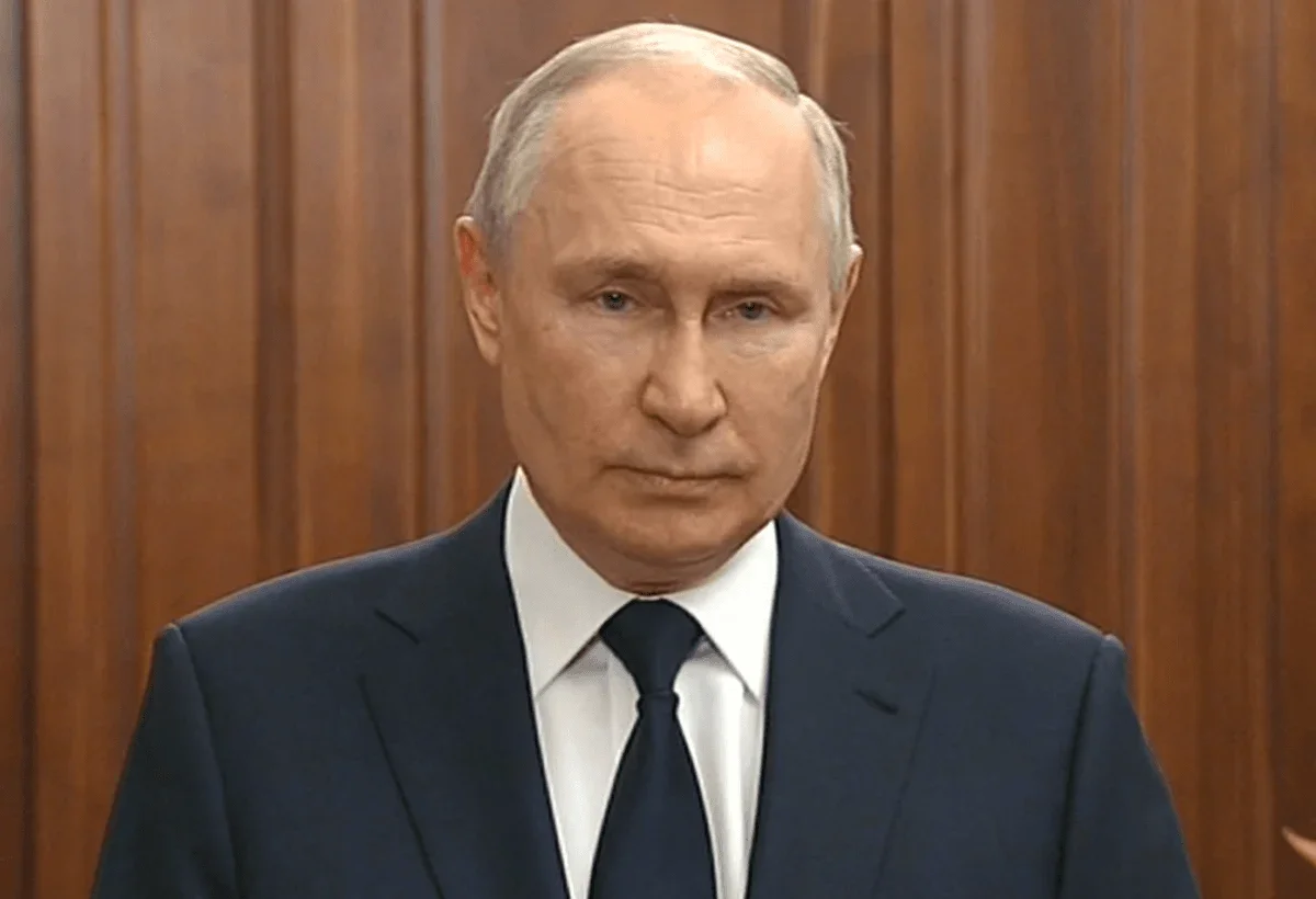 Мирні ультиматуми Кремля: Путін вимагає капітуляції України за лекалами 2022 року